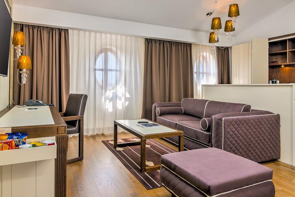 Epoque - Relais & Chateaux 5* Bucureşti
